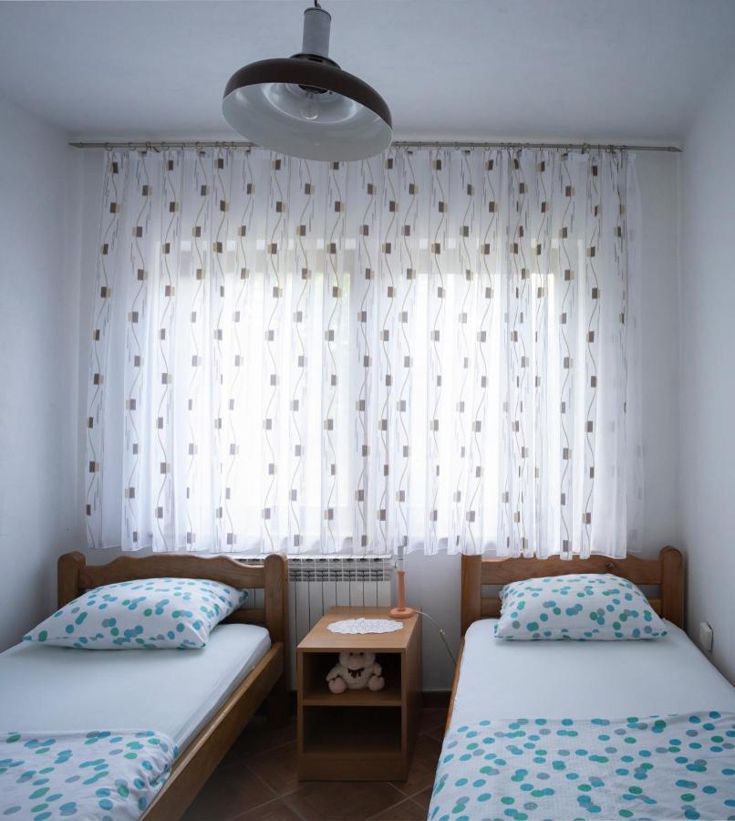 Kuca Za Odmor Mazuran Villa Karlovac Exterior foto